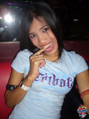 (Girl aus einer der zahlreichen Bars in Angeles City) Valomonts girl